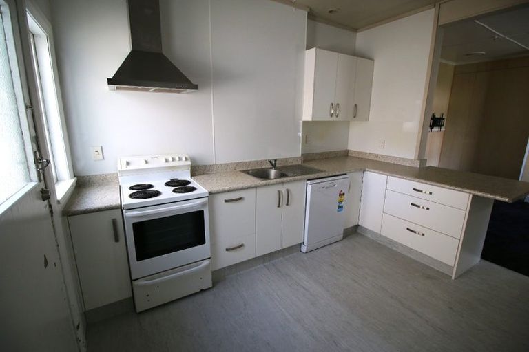 Photo of property in 22 Ranfurly Street, Hokowhitu, Palmerston North, 4410