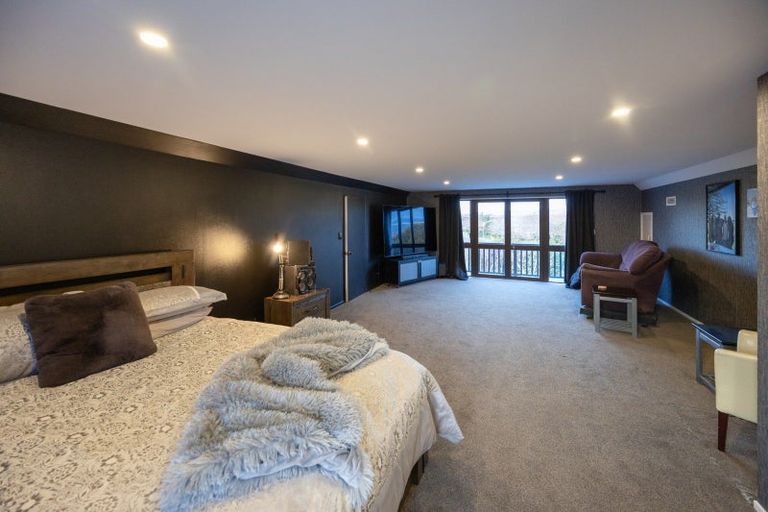 Photo of property in 6 Kentucky Way, Awapuni, Palmerston North, 4412