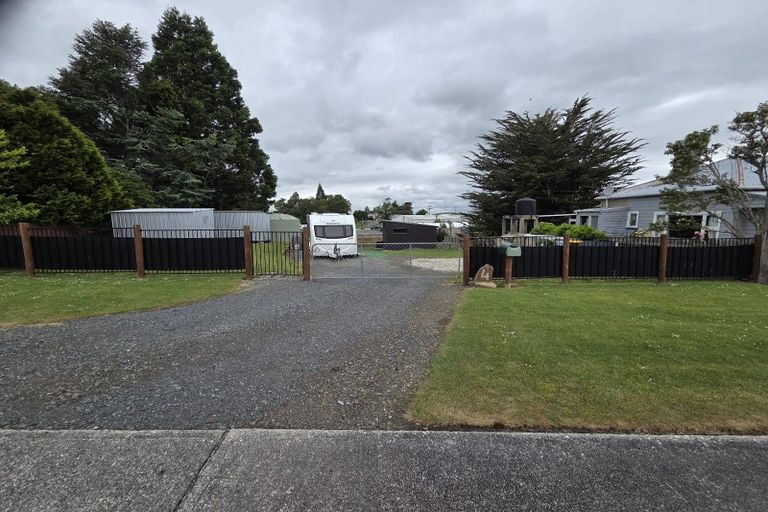 Photo of property in 4 Church Street, Clinton, 9534