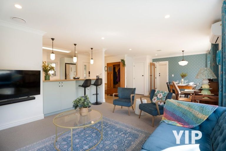 Photo of property in 4 Glenside Road, Glenside, Wellington, 6037