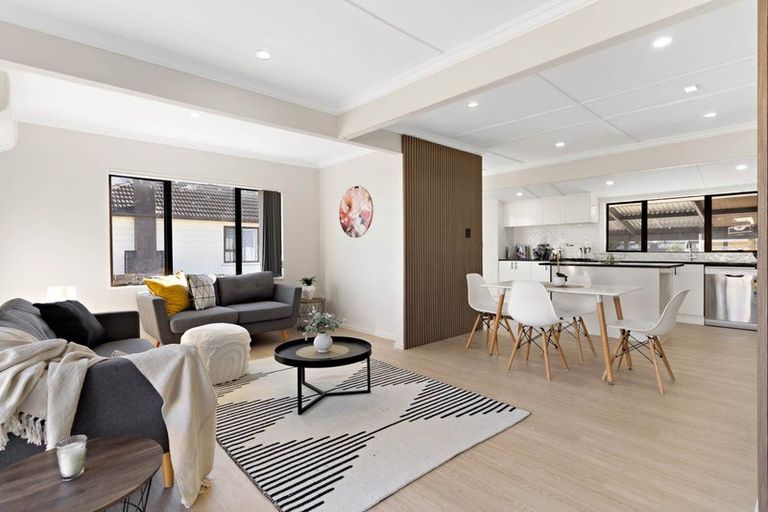 Photo of property in 14 Plunket Avenue, Papatoetoe, Auckland, 2104