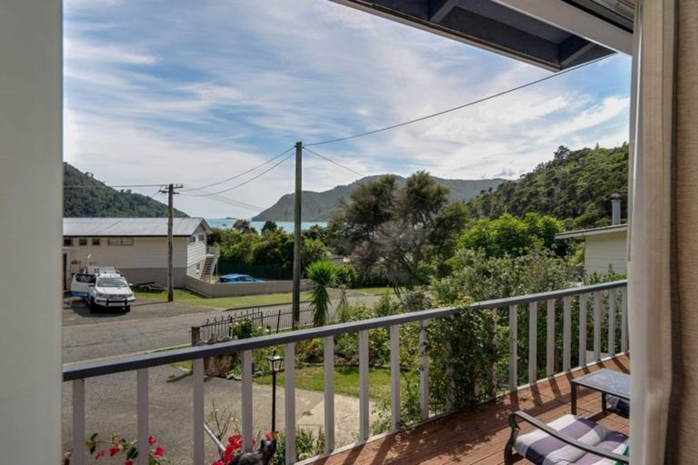 Photo of property in 6 Orchard Lane, Okiwi Bay, French Pass, 7193