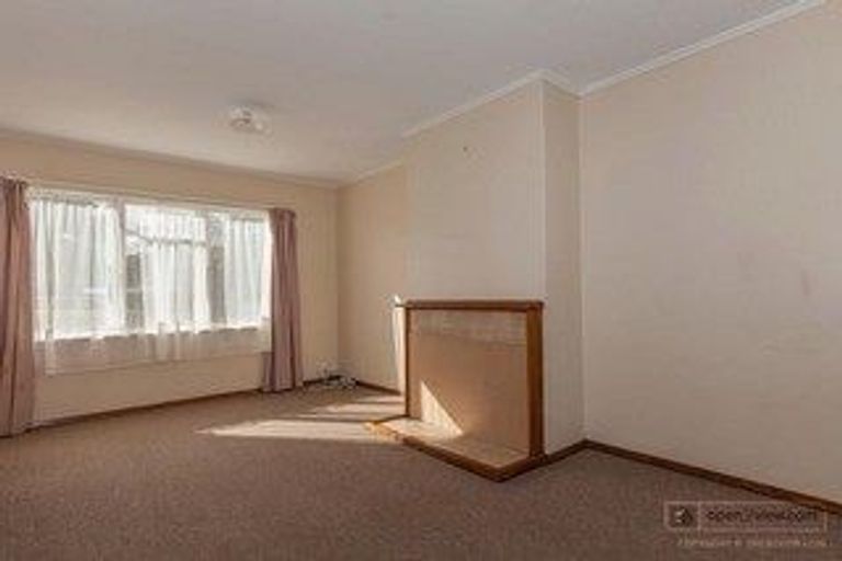 Photo of property in 477b Riverside Drive, Fairfield, Lower Hutt, 5011