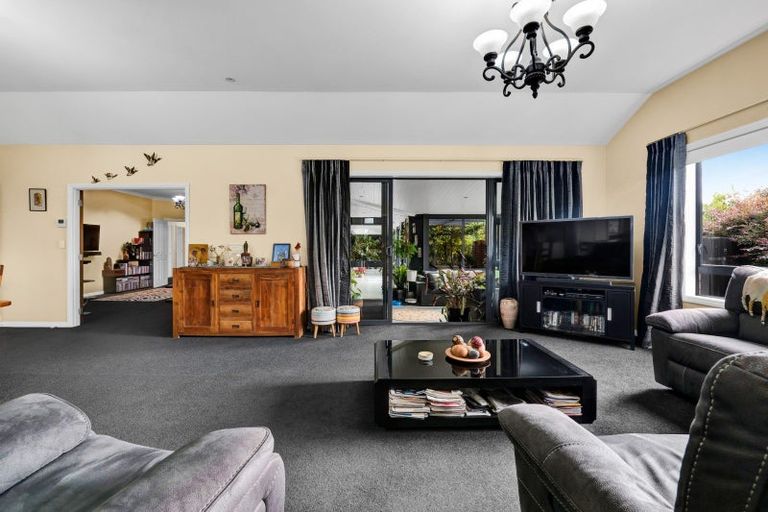 Photo of property in 69f Karamea Street, Whalers Gate, New Plymouth, 4310