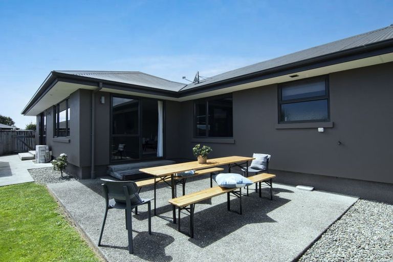 Photo of property in 1 Cullen Place, Nelson South, Nelson, 7010
