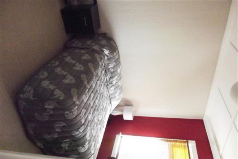 Photo of property in 105 Fulford Street, New Plymouth, 4310