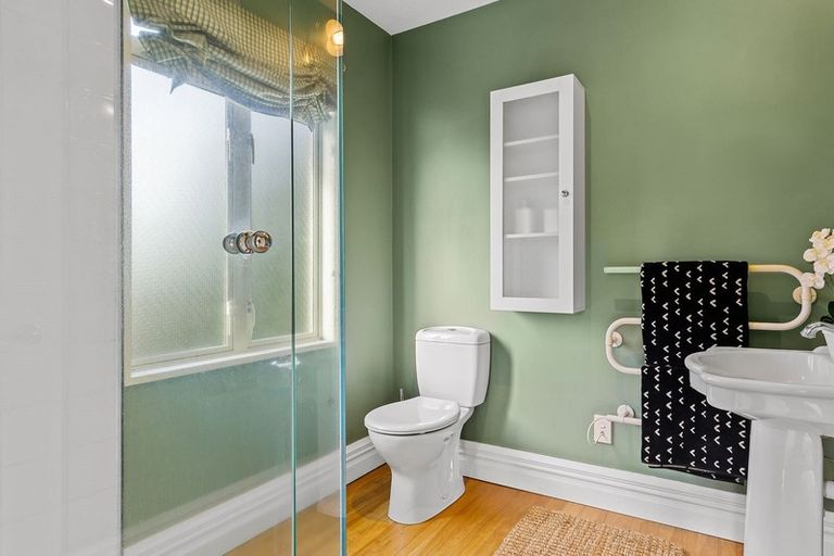 Photo of property in 34a Strowan Road, Strowan, Christchurch, 8052