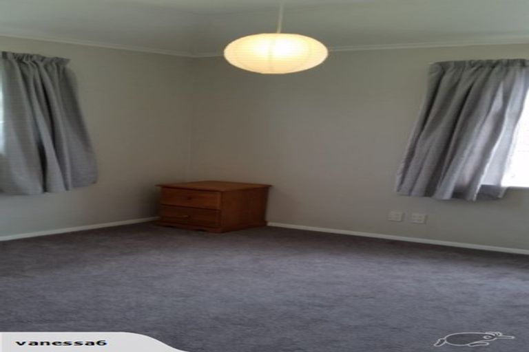 Photo of property in 75 Oxford Terrace, Epuni, Lower Hutt, 5011
