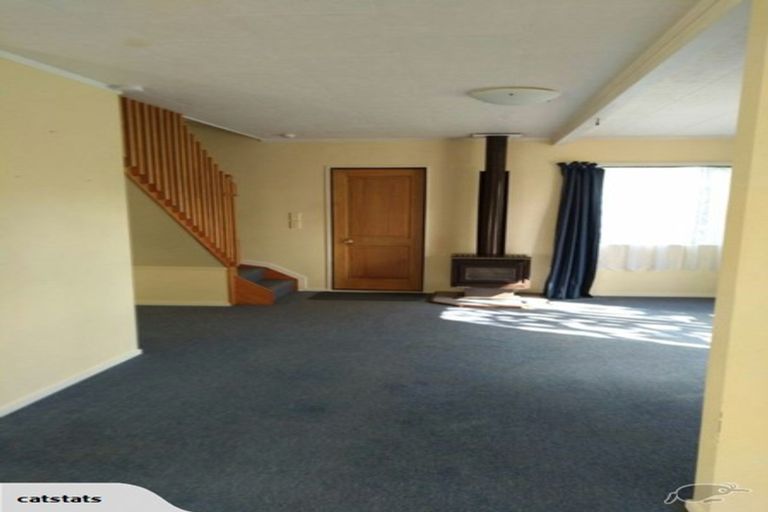 Photo of property in 22 Oratu Place, Manurewa, Auckland, 2102