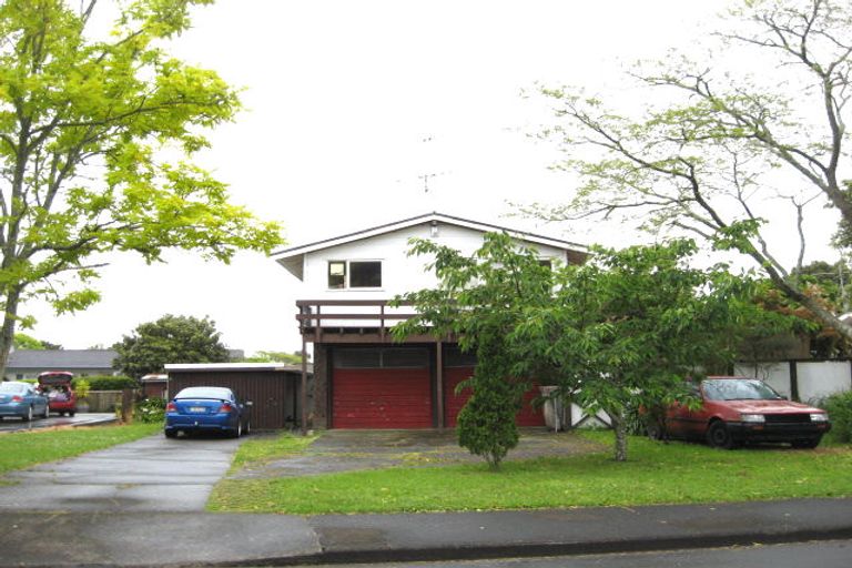 Photo of property in 86 Chichester Drive, Rosehill, Papakura, 2113
