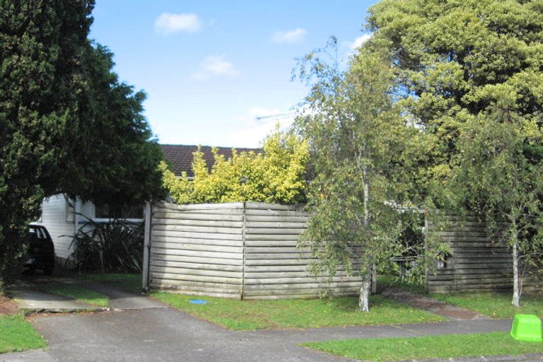 Photo of property in 12 Wanaka Place, Pakuranga Heights, Auckland, 2010