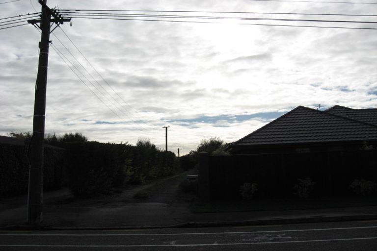 Photo of property in 16 Sawyers Arms Road, Northcote, Christchurch, 8052