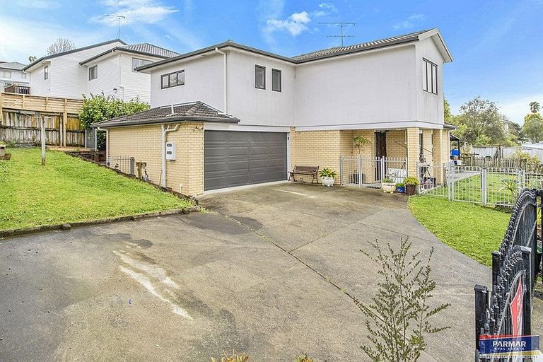 Photo of property in 83 Kamara Road, Glen Eden, Auckland, 0602