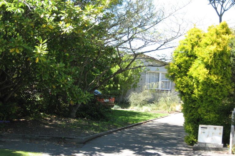 Photo of property in 11 Elwyn Place, Avonhead, Christchurch, 8042