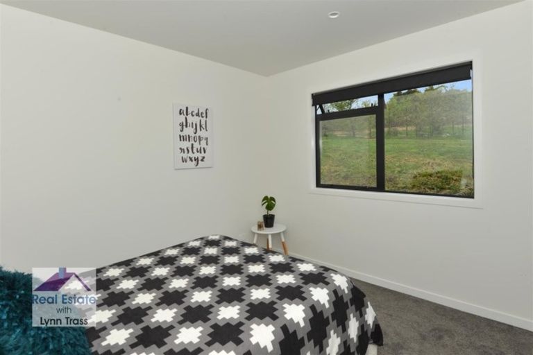 Photo of property in 4 Pekapeka Place, Te Kamo, Kamo, 0185