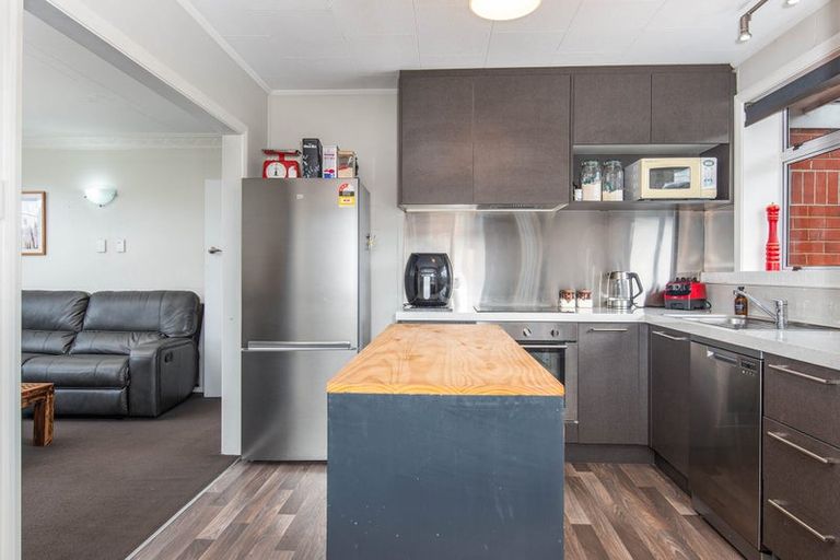 Photo of property in 24 Main Road, Fairfield, Dunedin, 9018