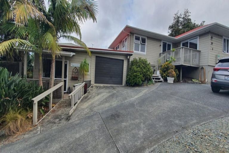 Photo of property in 16 Campbell Drive, Warkworth, 0910