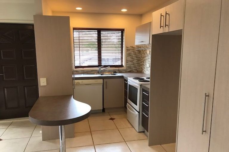 Photo of property in 10 West Palms Way, Pukekohe, 2120