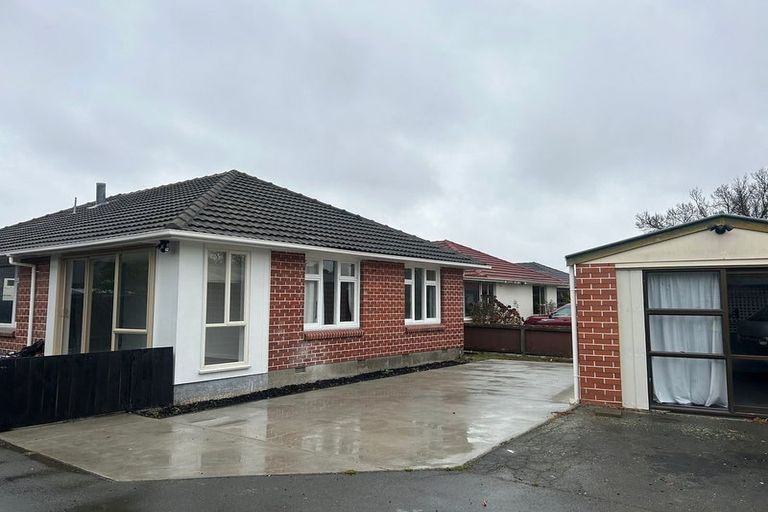 Photo of property in 2/14 Shaftesbury Street, Avonhead, Christchurch, 8042