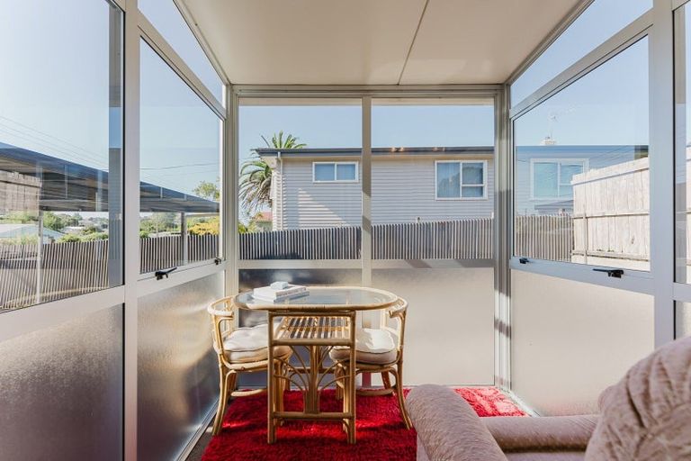 Photo of property in 23a Oranga Street, Marfell, New Plymouth, 4310