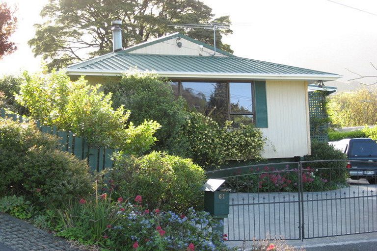 Photo of property in 61 York Street, Picton, 7220