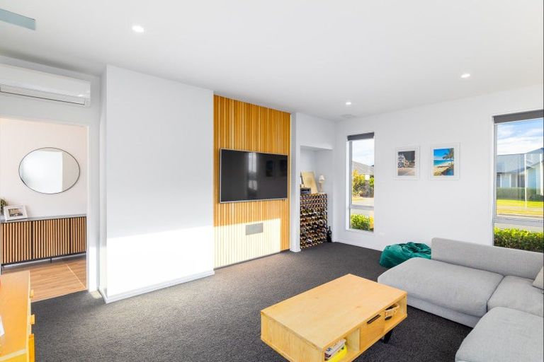 Photo of property in 84 Te Rito Street, Marshland, Christchurch, 8083