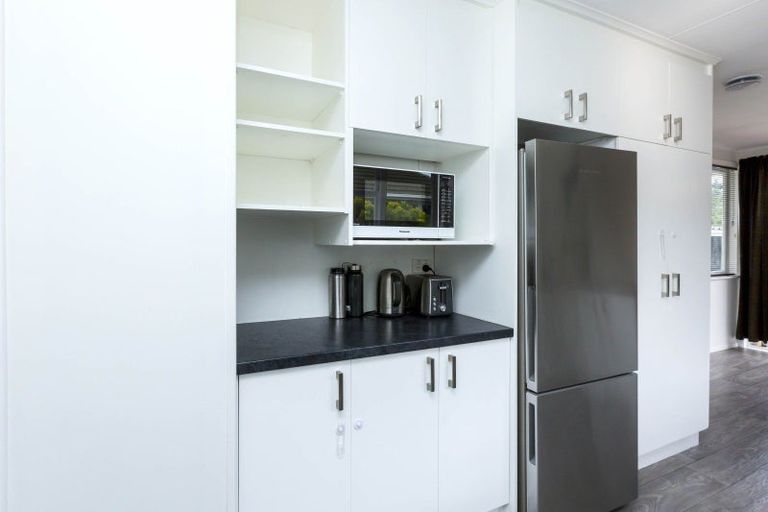 Photo of property in 16a Maher Street, Elderslea, Upper Hutt, 5018