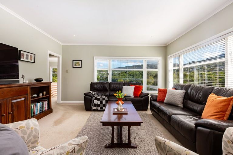Photo of property in 10 Imlay Crescent, Ngaio, Wellington, 6035