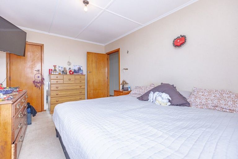 Photo of property in 74 Matai Street, Castlecliff, Whanganui, 4501