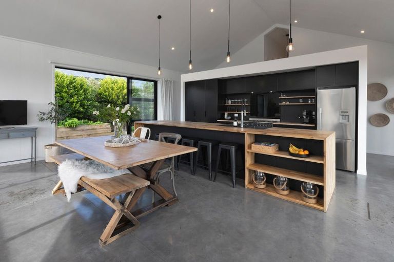 Photo of property in 233a Marsden Point Road, Ruakaka, 0116