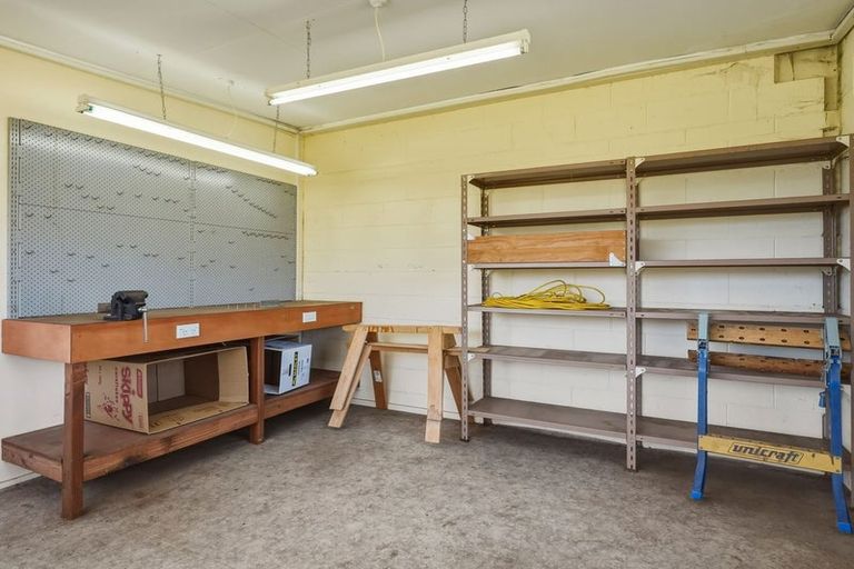 Photo of property in 28 Howorth Road, Fairfield, Dunedin, 9018