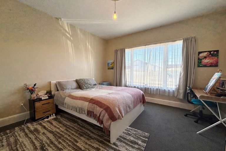 Photo of property in 24 Euston Street, Riccarton, Christchurch, 8041