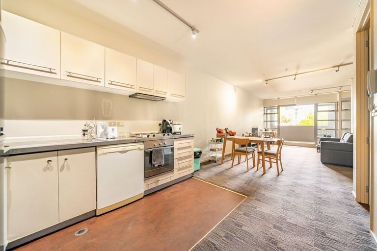 Photo of property in Vespa Apartments, 307/20 Hanson Street, Mount Cook, Wellington, 6021