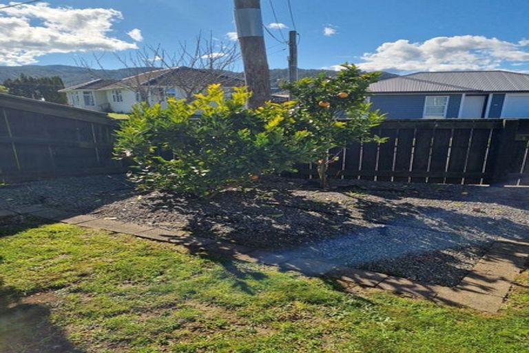 Photo of property in 1/56 Mary Crescent, Elderslea, Upper Hutt, 5018