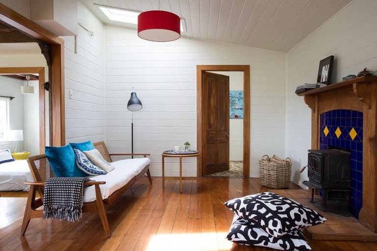 Photo of property in 333 Muritai Road, Eastbourne, Lower Hutt, 5013