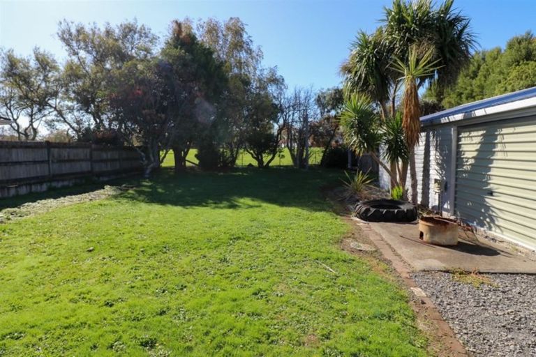 Photo of property in 6 Edward Street, Dannevirke, 4930