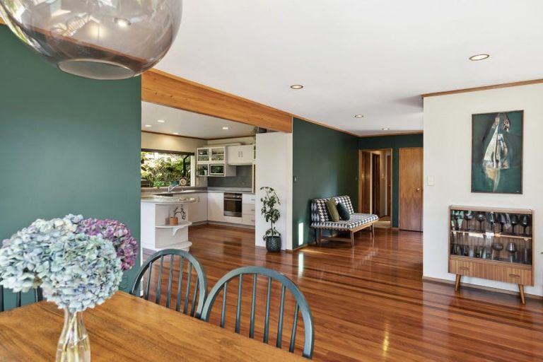 Photo of property in 22 Wychwood Crescent, Springfield, Rotorua, 3015