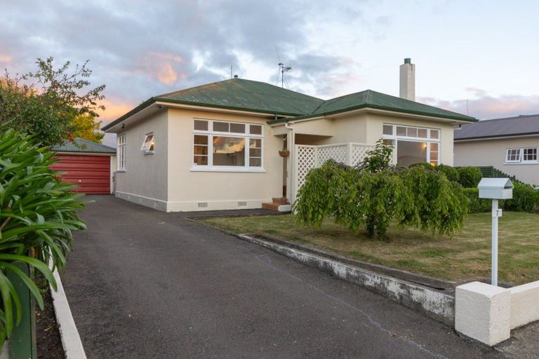Photo of property in 7 Rawhiti Avenue, Palmerston North, 4410