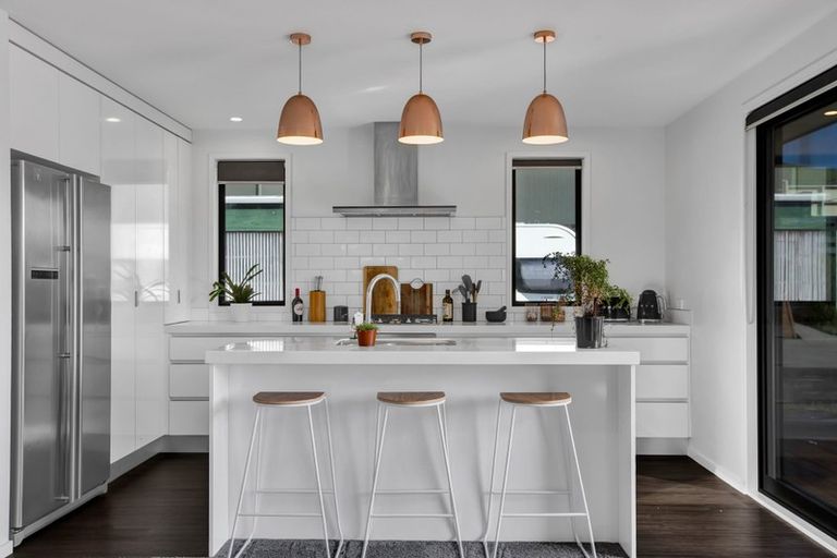 Photo of property in 69c South Road, Blagdon, New Plymouth, 4310