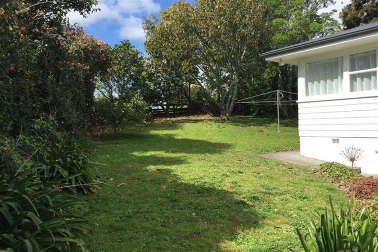 Photo of property in 244 Point View Drive, East Tamaki Heights, Auckland, 2016
