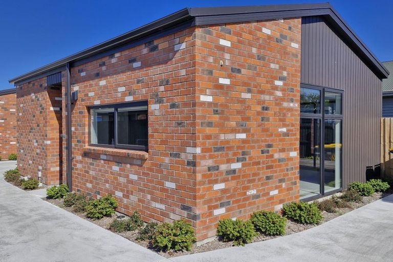 Photo of property in 2/152 Woodham Road, Linwood, Christchurch, 8062