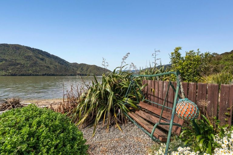 Photo of property in 28 Belvue Bay Road, Havelock, Picton, 7281