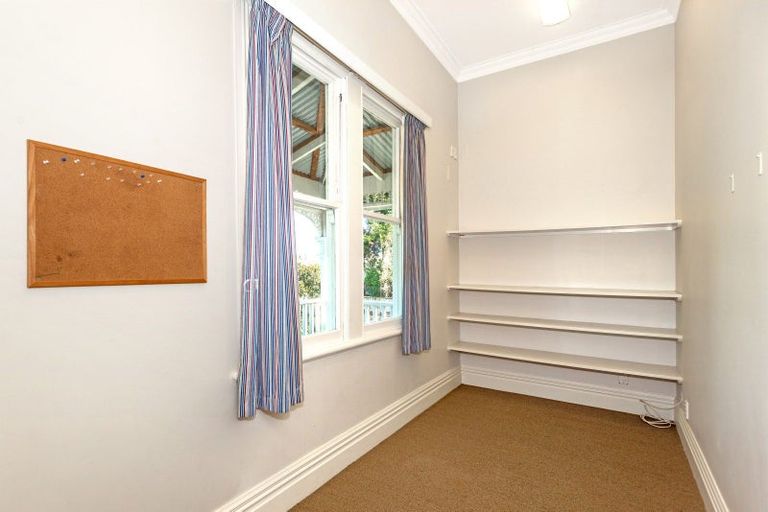 Photo of property in 313 Whitaker Street, Whataupoko, Gisborne, 4010