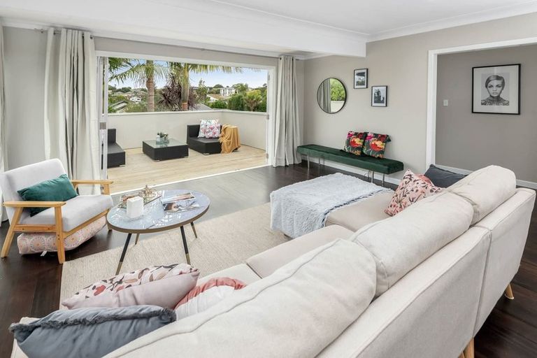 Photo of property in 74 Drake Street, Howick, Auckland, 2014