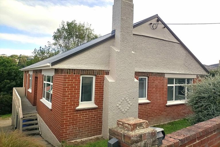 Photo of property in 3 Thomson Street, Lookout Point, Dunedin, 9011