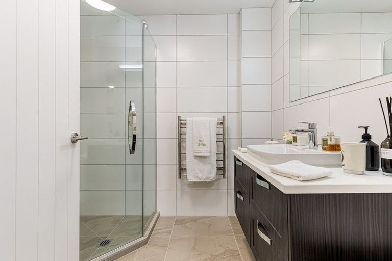 Photo of property in 142 Eaves Bush Parade, Orewa, 0931