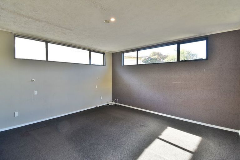 Photo of property in 96 South Road, The Glen, Dunedin, 9011