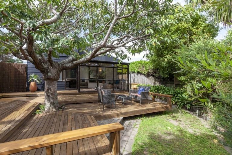 Photo of property in 105a Matatua Road, Raumati Beach, Paraparaumu, 5032