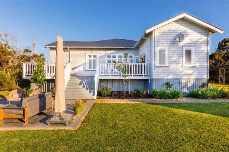 Photo of property in 374 Ridge Road, Coatesville, Albany, 0793