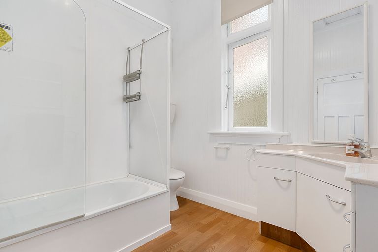 Photo of property in 10 Highcliff Road, Andersons Bay, Dunedin, 9013